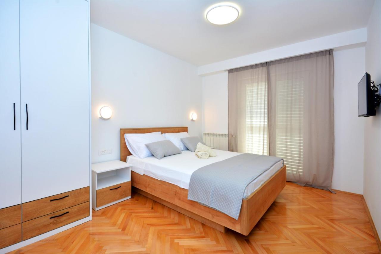 Apartments Radeljic Podstrana Exterior photo