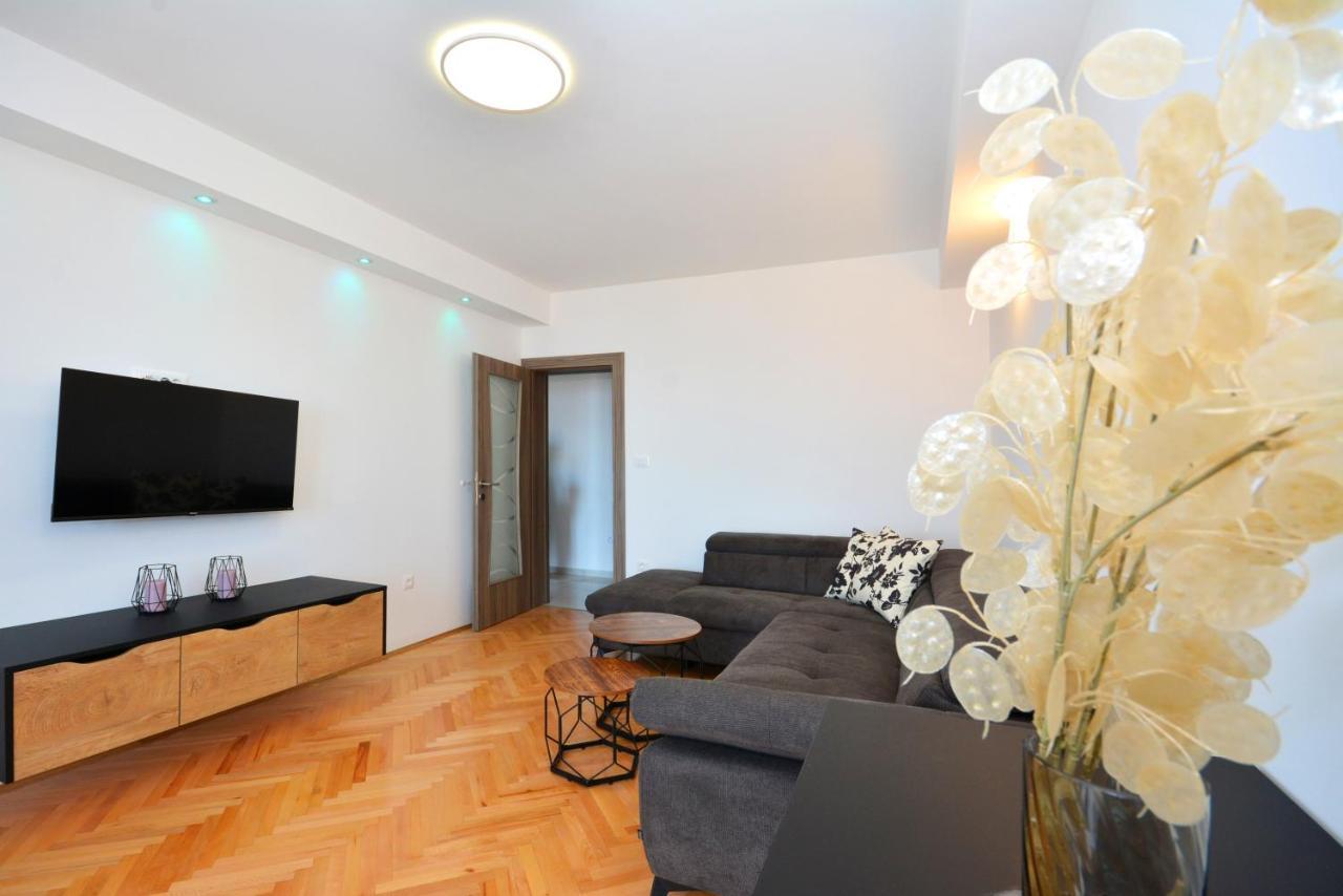 Apartments Radeljic Podstrana Exterior photo