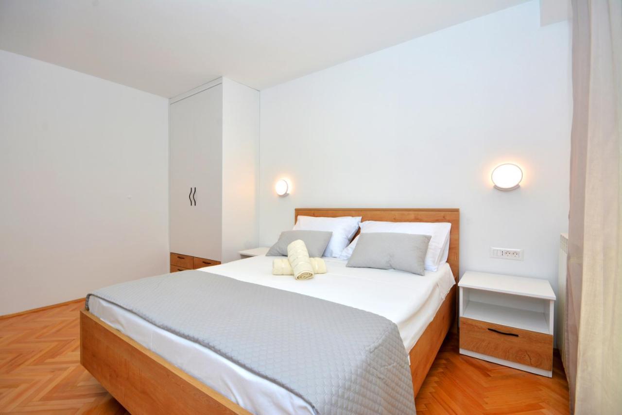 Apartments Radeljic Podstrana Exterior photo